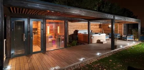 Kombinovaný wellness sauna dum Kombinovaný wellness sauna dum